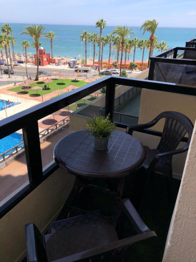 ベナルマデナApartamento Aloha Playa , Vistas Al Marアパートメント エクステリア 写真